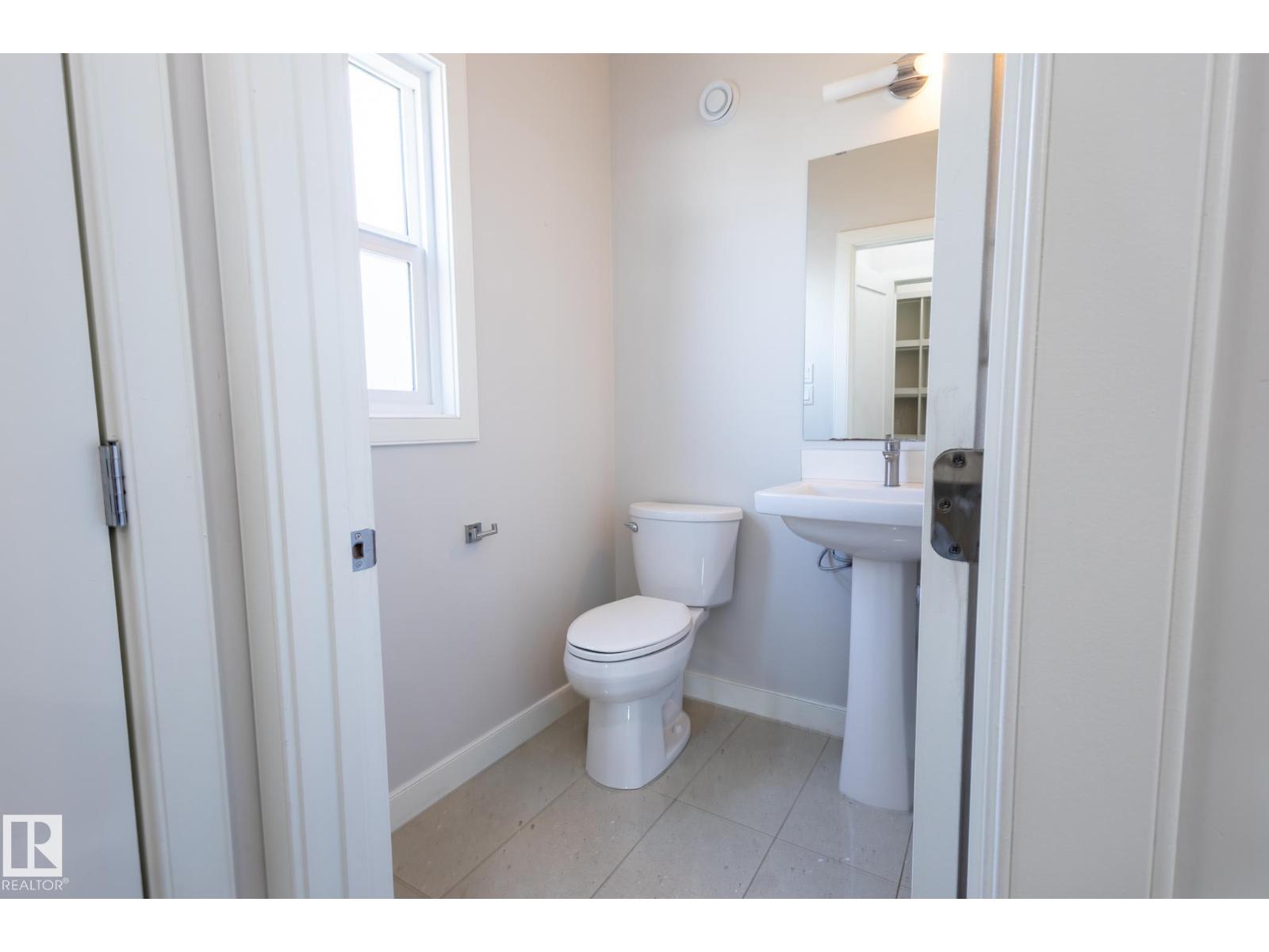 12212 124 St Nw, Edmonton, Alberta  T5R 3G8 - Photo 18 - E4483166