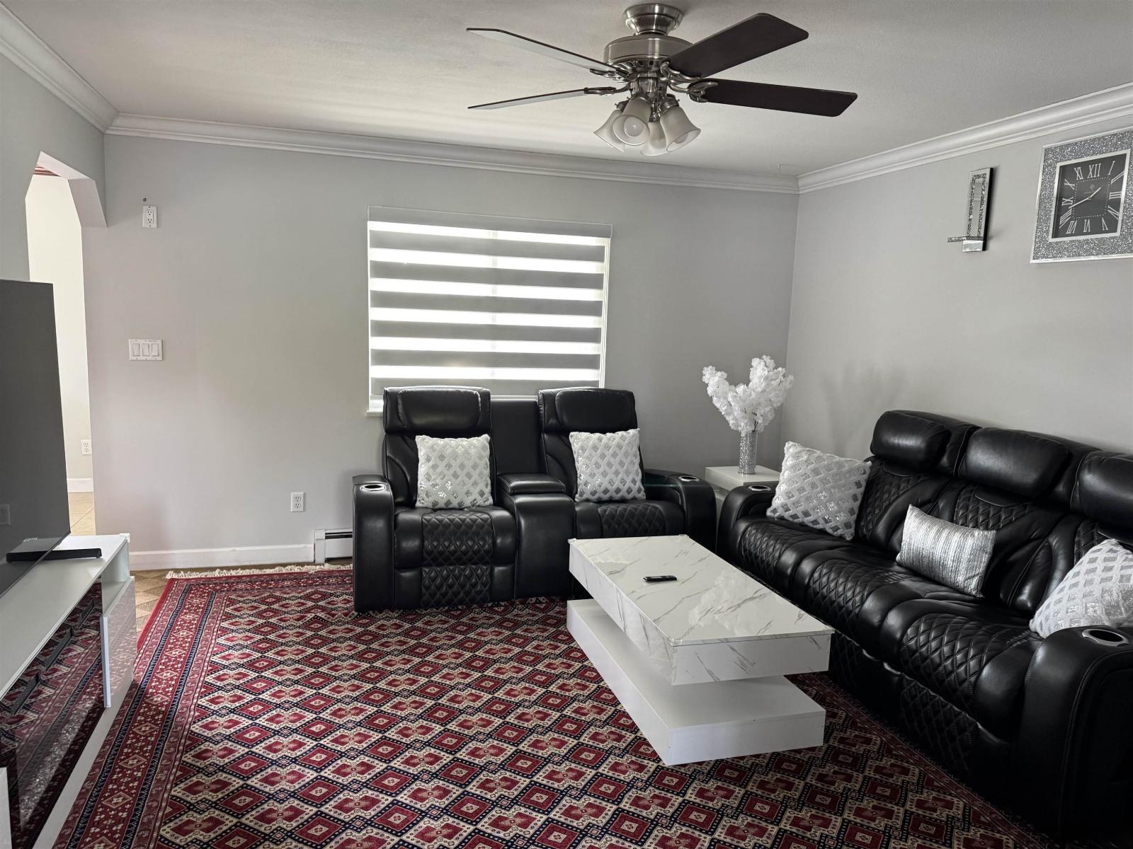 13496 84a Avenue, Surrey, British Columbia  V3W 0T8 - Photo 4 - R3103236