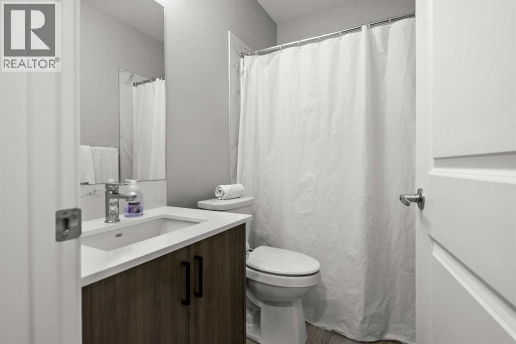 243 Silver Spruce Grove SW, Calgary, Alberta  T2X 5M2 - Photo 37 - A2299606