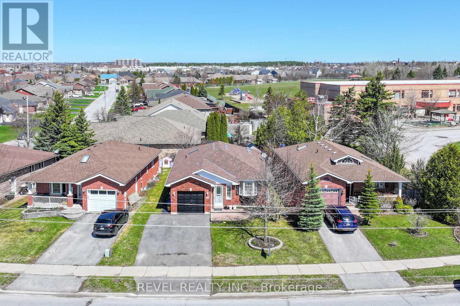 332 Mary Street W, Kawartha Lakes, Ontario  K9V 5X5 - Photo 48 - X12767396