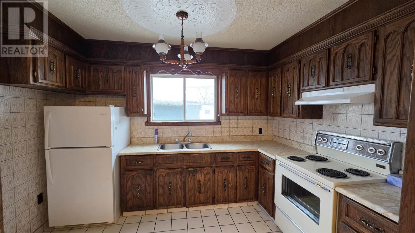 150 Willow Ave, Sault Ste. Marie, Ontario  P6B 5B2 - Photo 15 - SM260635