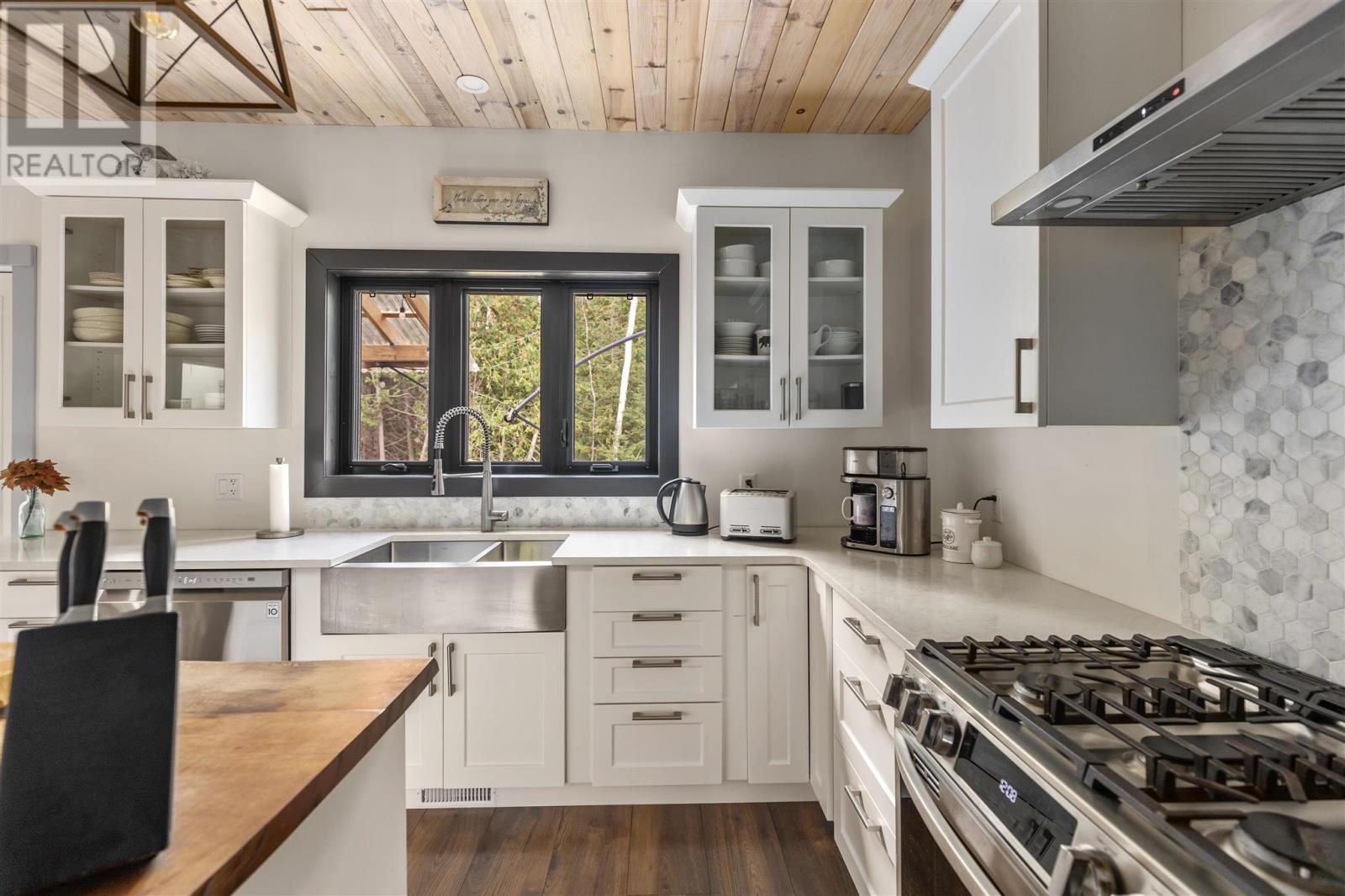 12 Lake Dr, Blind River, Ontario  P0R 1B0 - Photo 16 - SM260640