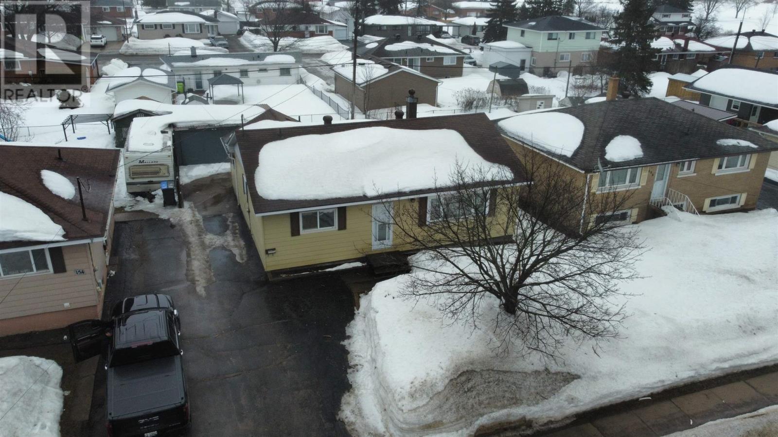 150 Willow Ave, Sault Ste. Marie, Ontario  P6B 5B2 - Photo 6 - SM260635