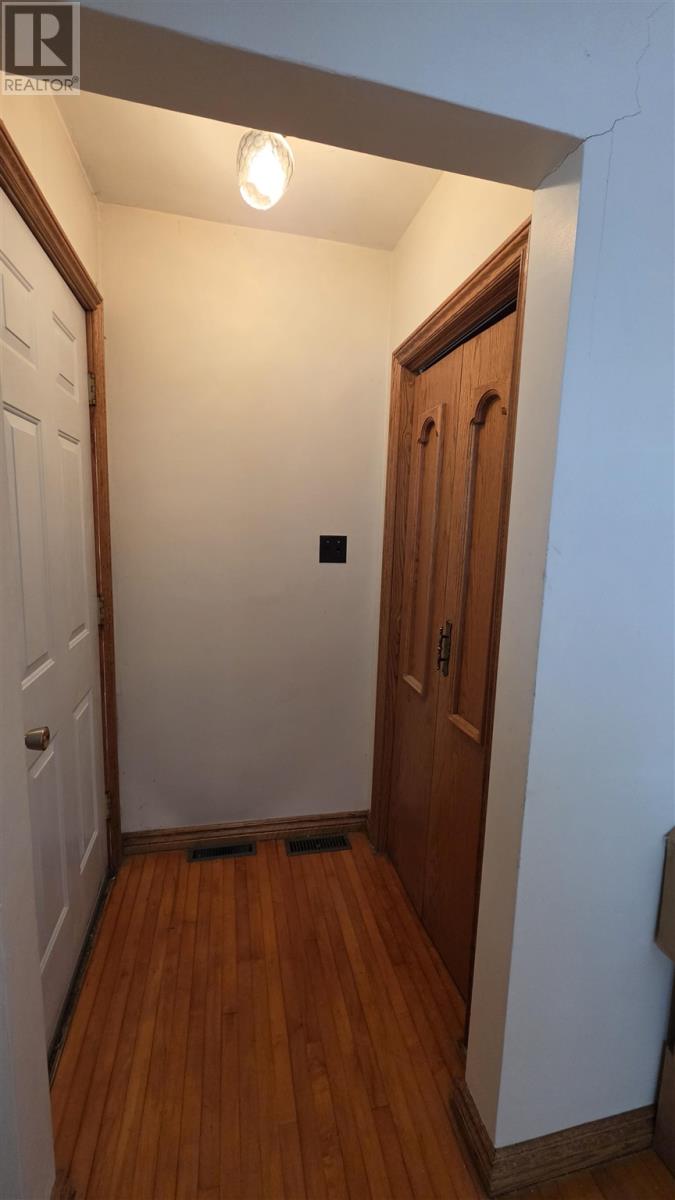 150 Willow Ave, Sault Ste. Marie, Ontario  P6B 5B2 - Photo 13 - SM260635