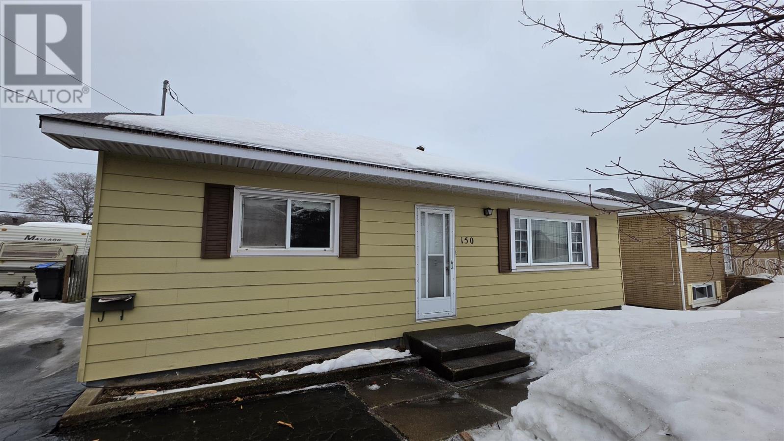 150 Willow Ave, Sault Ste. Marie, Ontario  P6B 5B2 - Photo 4 - SM260635