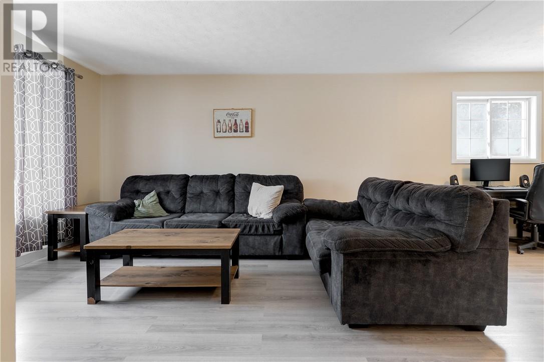 392 Cote Boulevard, Hanmer, Ontario  P3P 1N8 - Photo 7 - 2127203