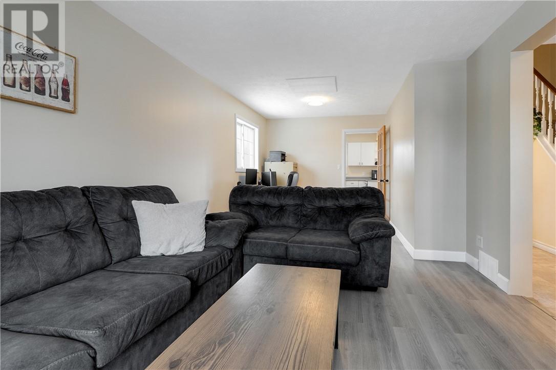 392 Cote Boulevard, Hanmer, Ontario  P3P 1N8 - Photo 8 - 2127203