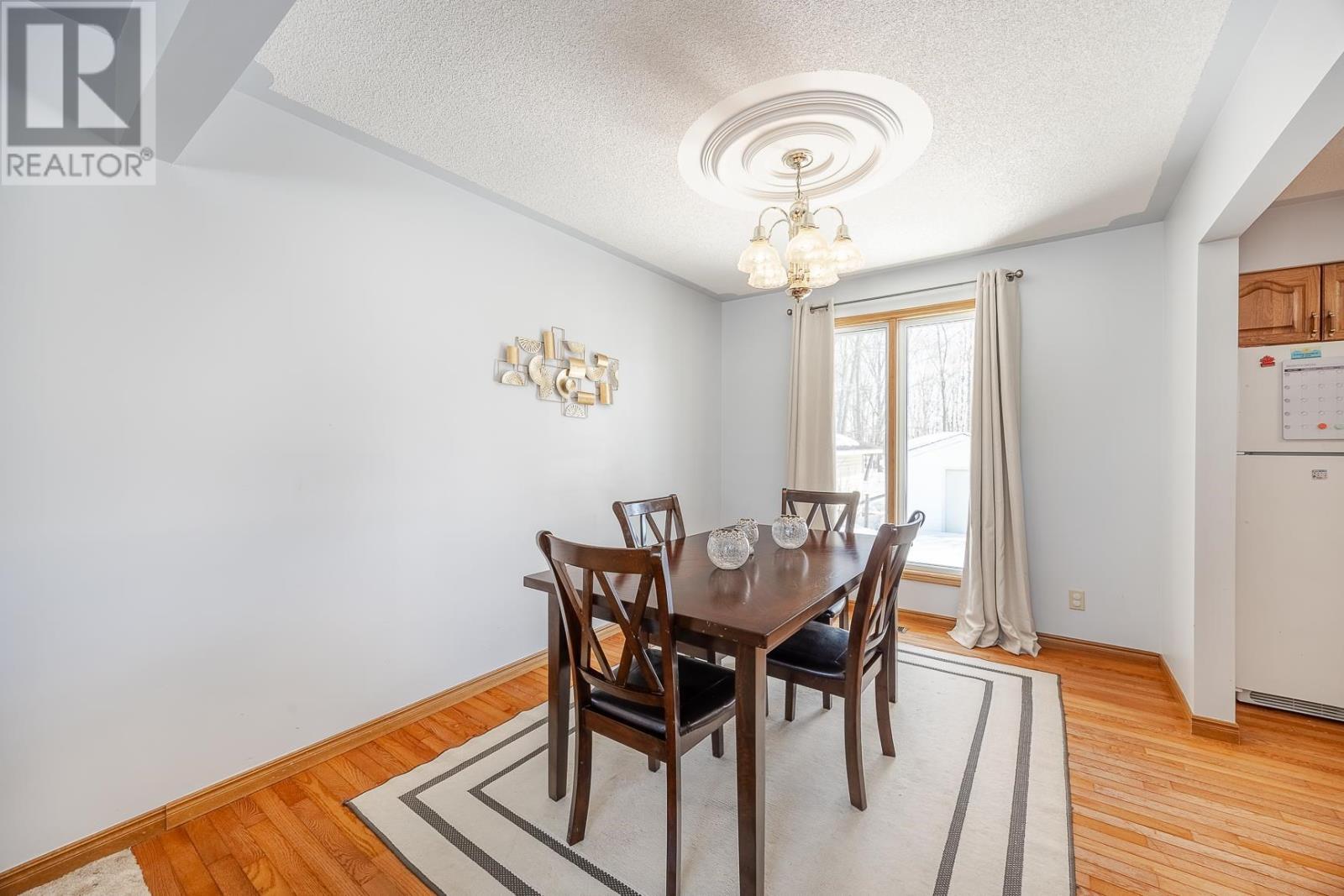 333 Parkland Cres, Sault Ste. Marie, Ontario  P6A 6R3 - Photo 10 - SM260688