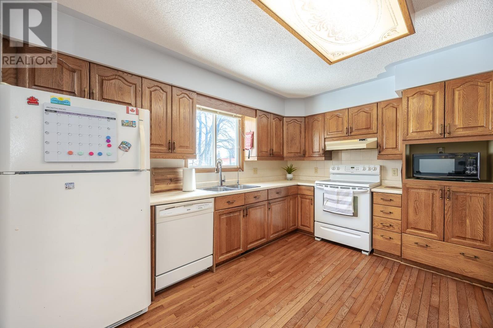 333 Parkland Cres, Sault Ste. Marie, Ontario  P6A 6R3 - Photo 12 - SM260688