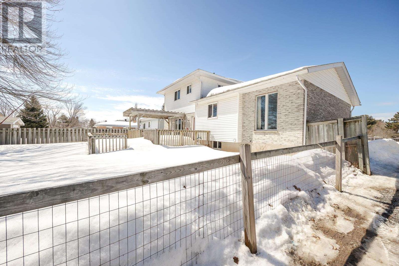 333 Parkland Cres, Sault Ste. Marie, Ontario  P6A 6R3 - Photo 31 - SM260688