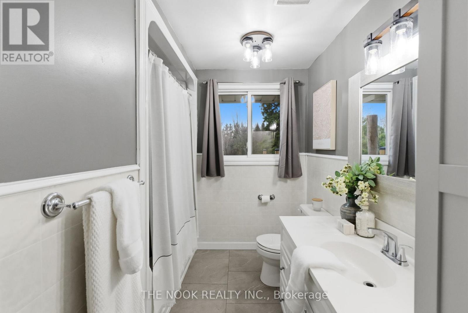 3824 Trulls Road, Clarington (Courtice), Ontario  L1E 2L3 - Photo 24 - E13018136