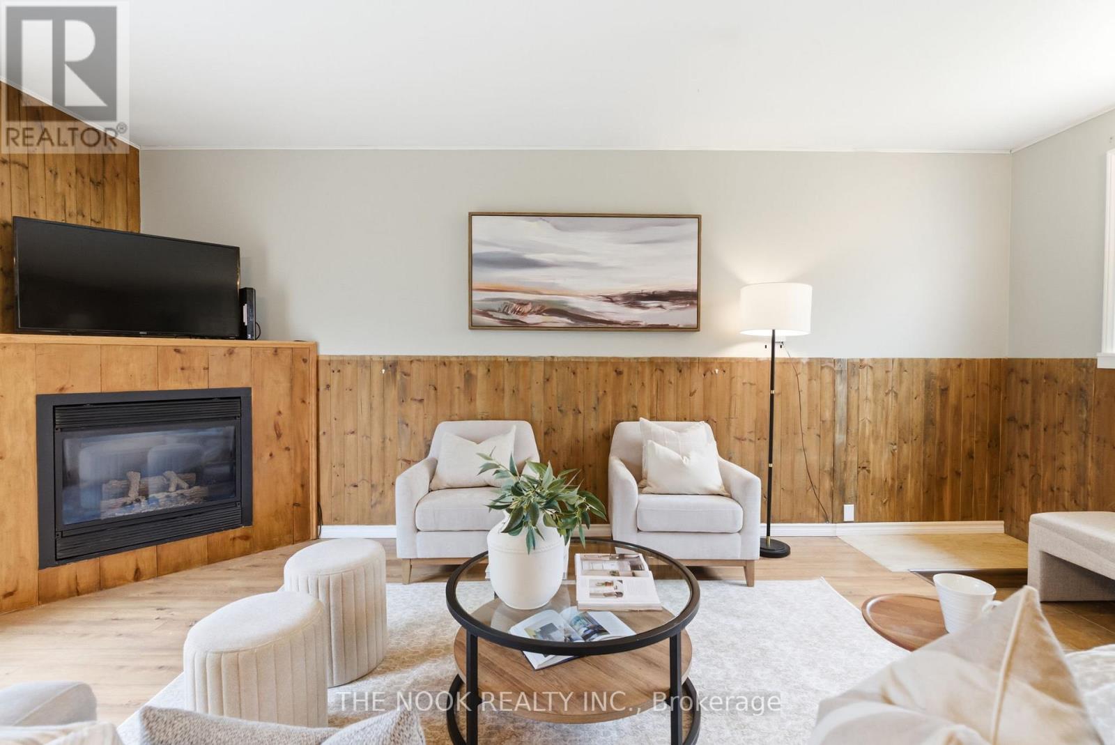 3824 Trulls Road, Clarington (Courtice), Ontario  L1E 2L3 - Photo 4 - E13018136