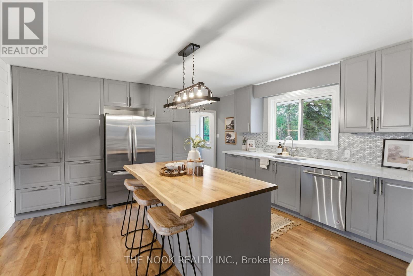 3824 Trulls Road, Clarington (Courtice), Ontario  L1E 2L3 - Photo 7 - E13018136