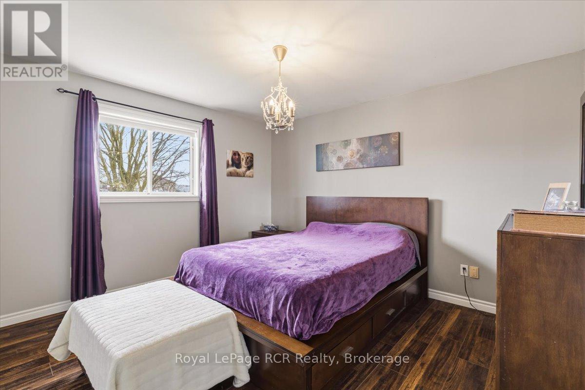 557 2nd A Street, Hanover, Ontario  N4N 3P6 - Photo 18 - X13018072