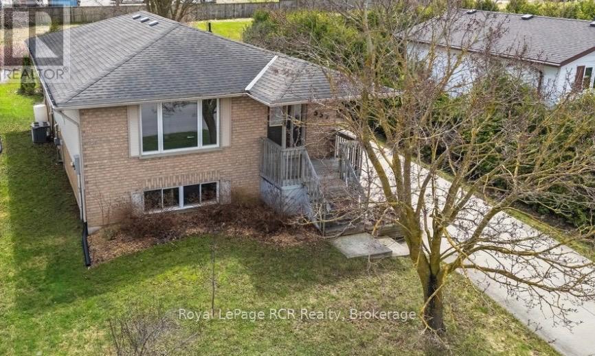 557 2nd A Street, Hanover, Ontario  N4N 3P6 - Photo 2 - X13018072