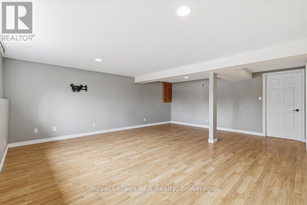 557 2nd A Street, Hanover, Ontario  N4N 3P6 - Photo 21 - X13018072