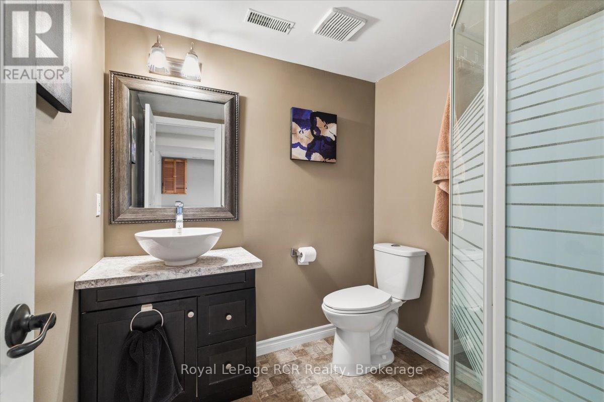 557 2nd A Street, Hanover, Ontario  N4N 3P6 - Photo 22 - X13018072