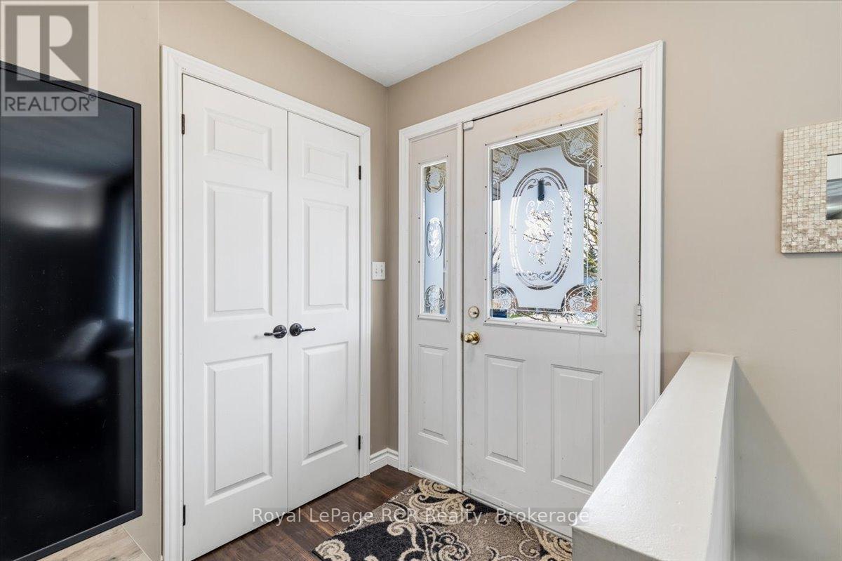 557 2nd A Street, Hanover, Ontario  N4N 3P6 - Photo 5 - X13018072