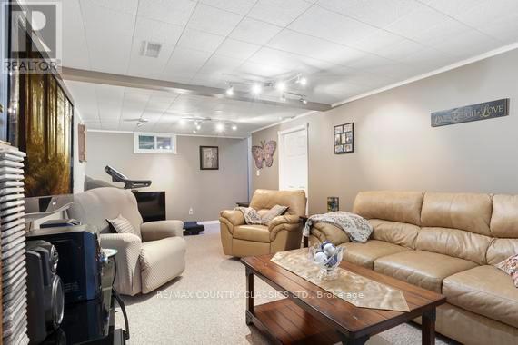 99 Maple Street, Bancroft, Ontario  K0L 1C0 - Photo 23 - X13018078