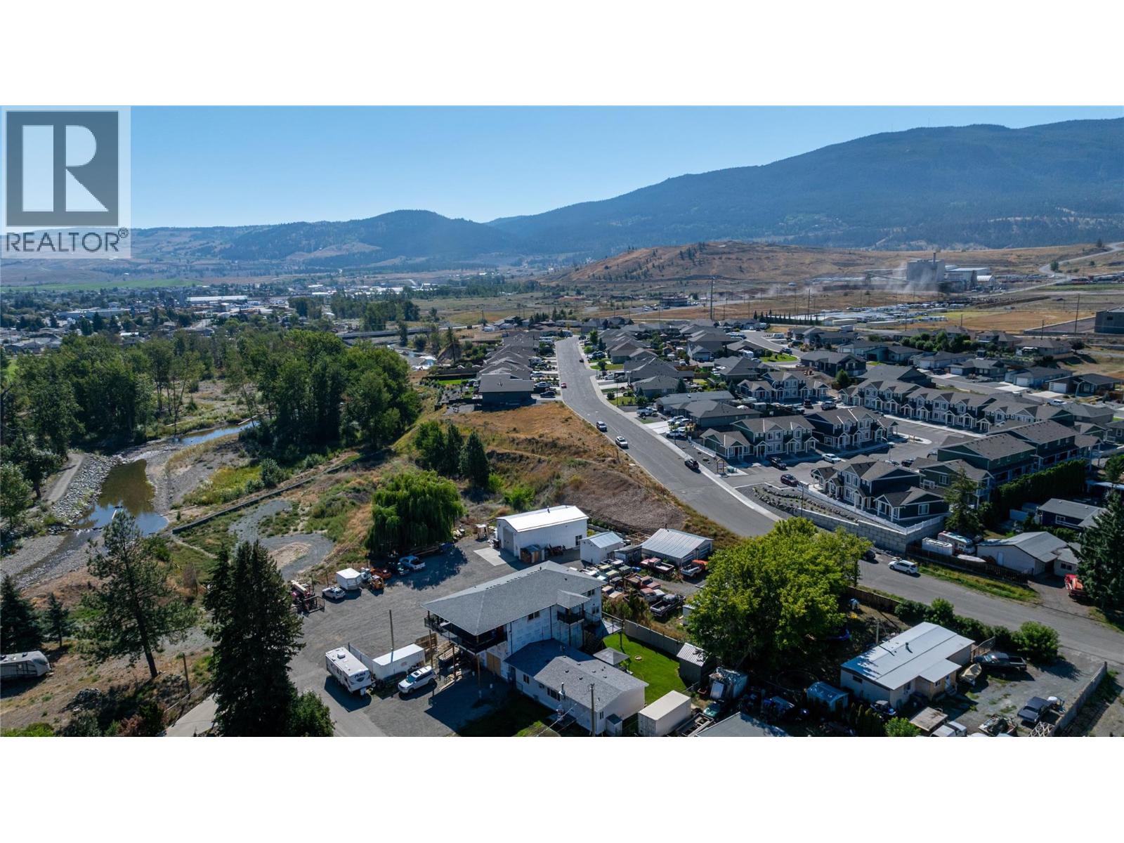 1542 Walnut Avenue, Merritt, British Columbia  V1K 1L3 - Photo 5 - 10384068