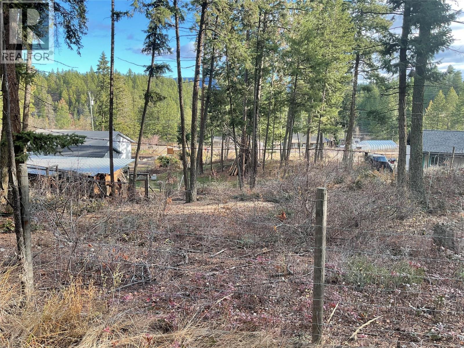 7400 Shalal Road Kelowna Photo 5