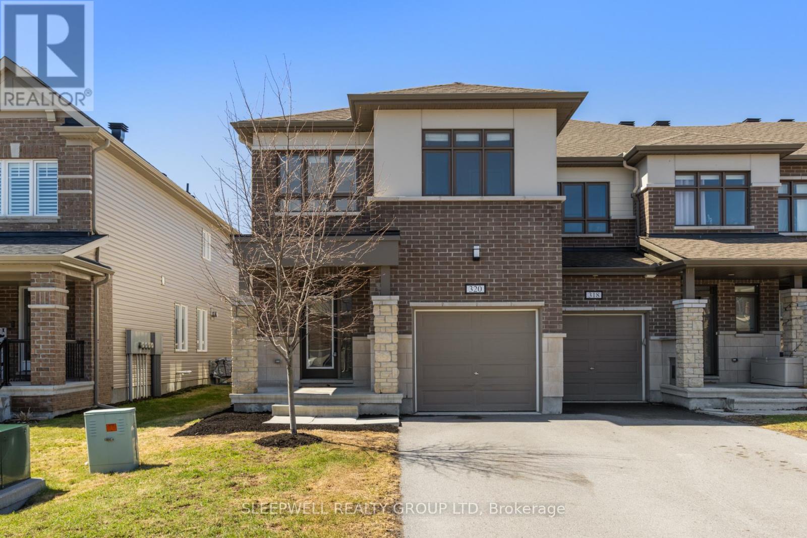 320 Lipizzaner Street, Ottawa, Ontario  K2S 0X9 - Photo 1 - X12868858