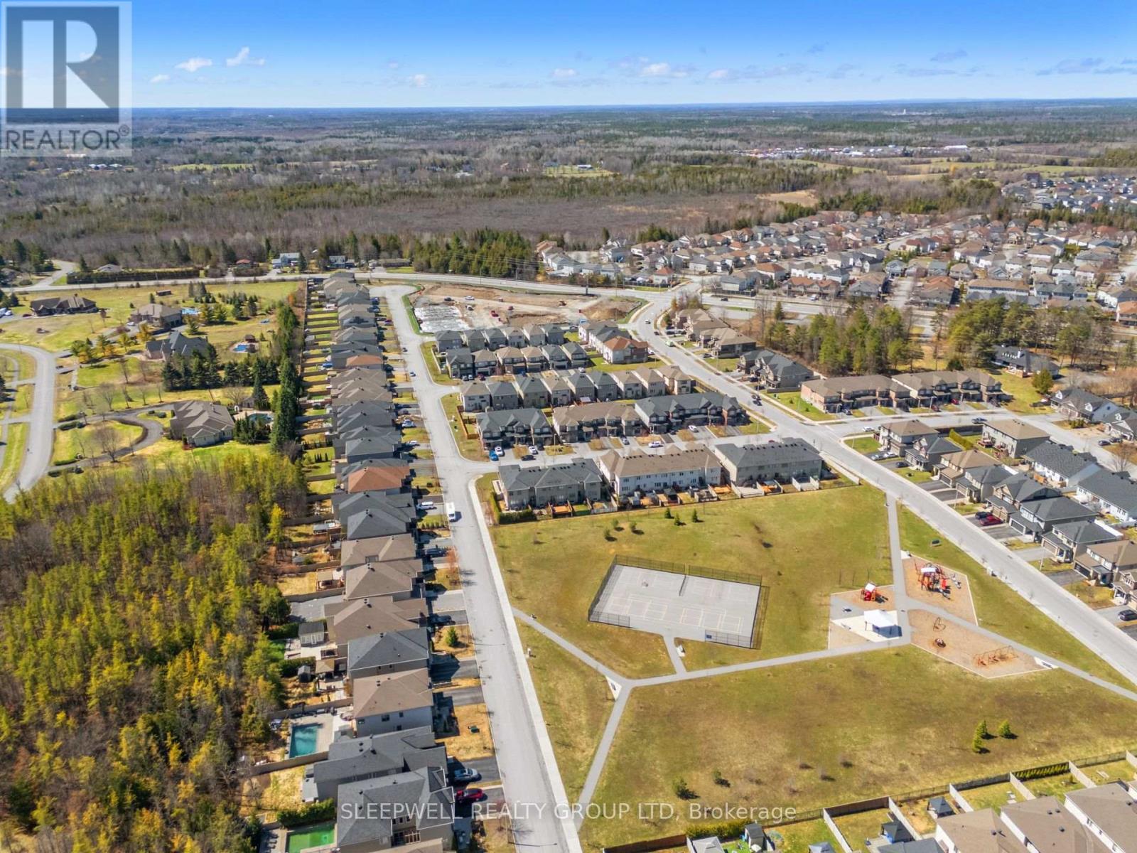 320 Lipizzaner Street, Ottawa, Ontario  K2S 0X9 - Photo 3 - X12868858