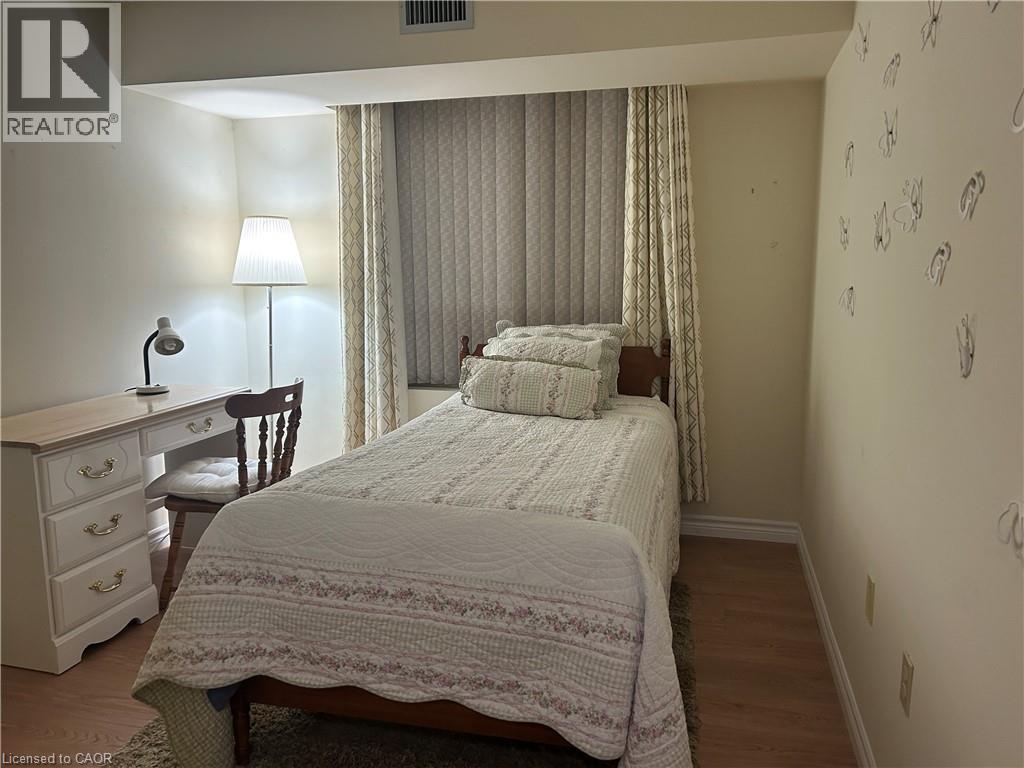 55 Blue Springs Drive Unit# 202, Waterloo, Ontario  N2J 4T3 - Photo 13 - 40818004