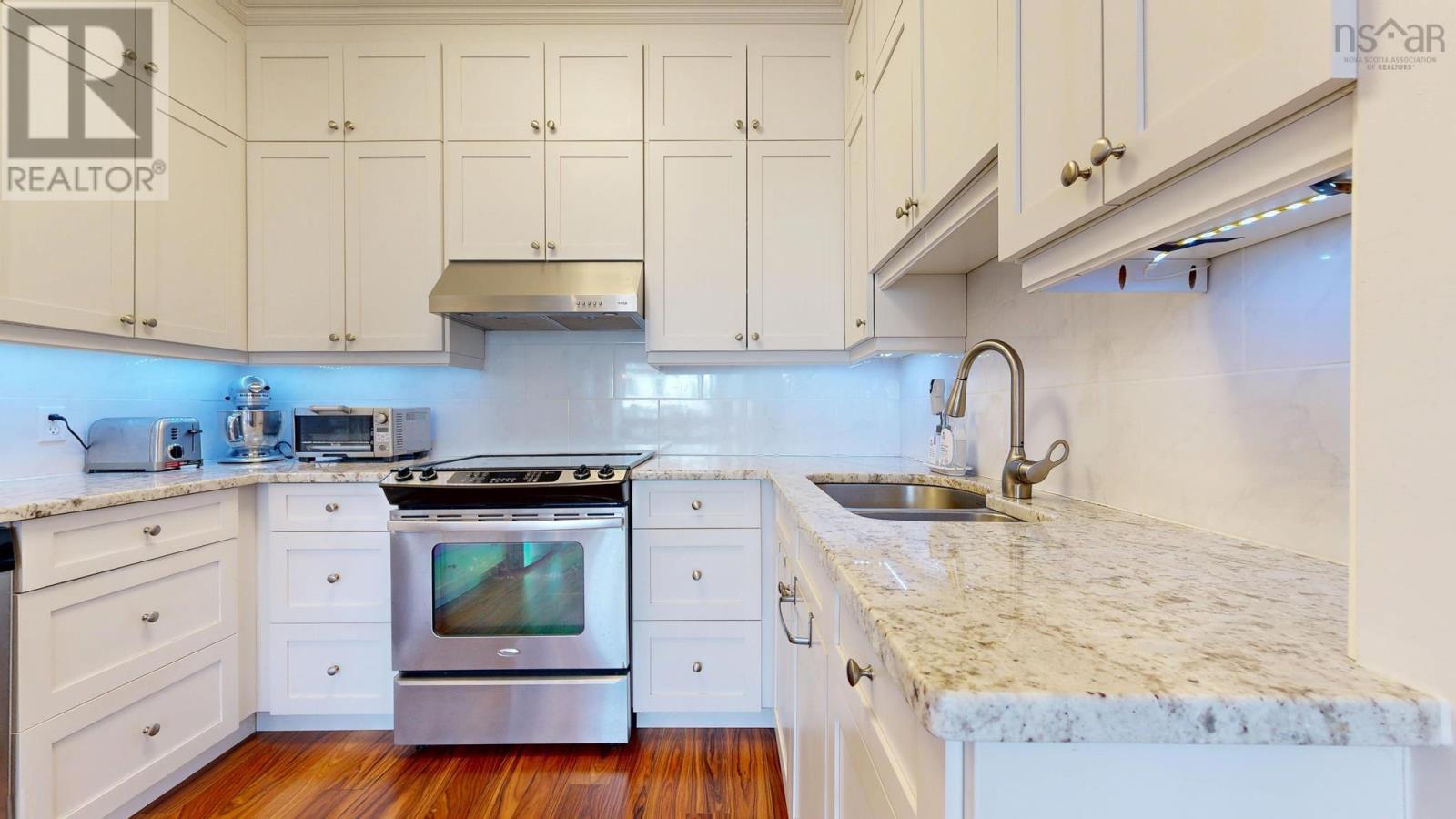 201 6095 Coburg Road, Halifax Peninsula, Nova Scotia  B3K 4K1 - Photo 8 - 202607905