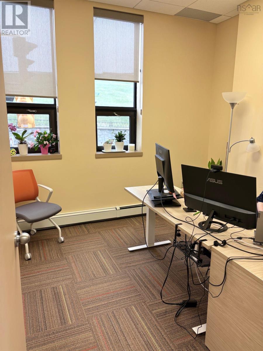 1697 Brunswick Street, Halifax, Nova Scotia  B3J 2G3 - Photo 11 - 202607906