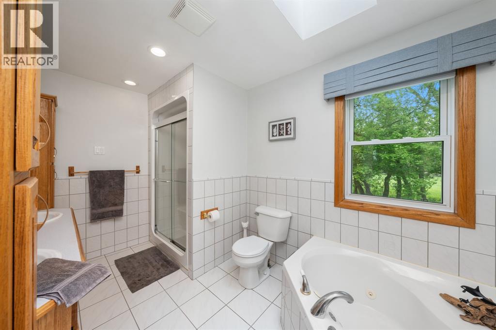 5848 Douglas Line Line, Lambton Shores, Ontario  N0N 1J5 - Photo 12 - 26008521