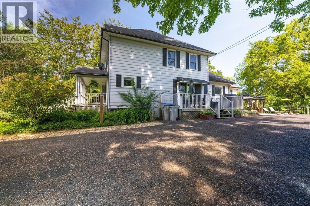 5848 Douglas Line Line, Lambton Shores, Ontario  N0N 1J5 - Photo 36 - 26008521