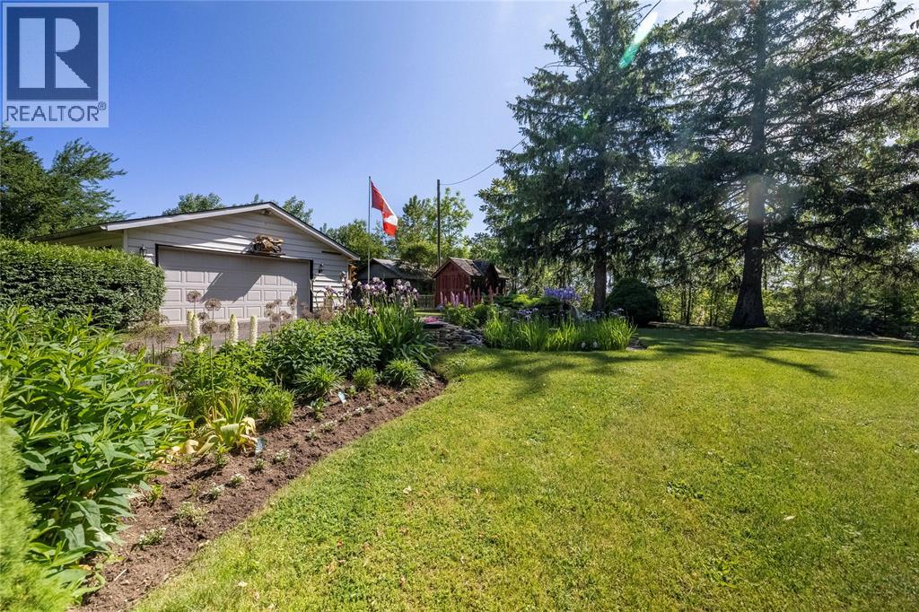 5848 Douglas Line Line, Lambton Shores, Ontario  N0N 1J5 - Photo 44 - 26008521