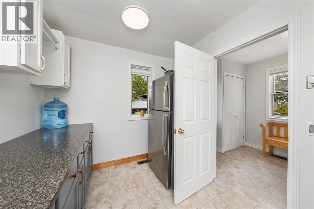 5848 Douglas Line Line, Lambton Shores, Ontario  N0N 1J5 - Photo 9 - 26008521