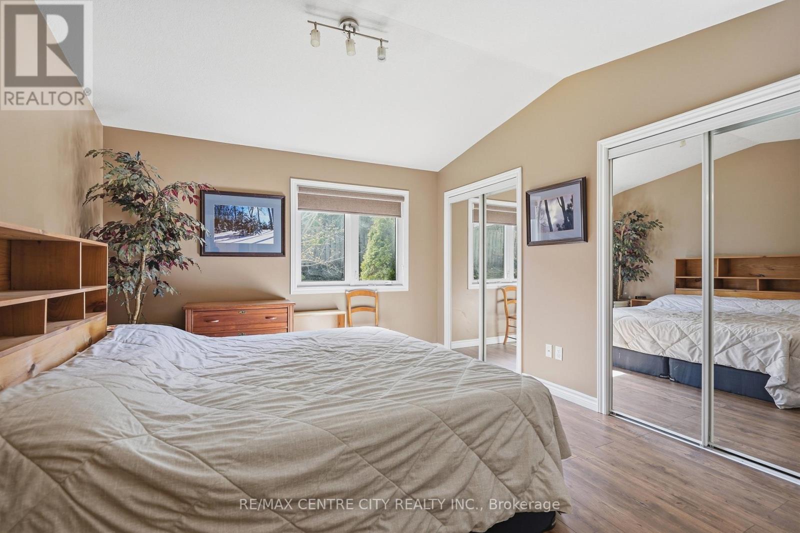 21 - 121 Meadowcreek Drive, Middlesex Centre, Ontario  N0M 2A0 - Photo 18 - X13018094