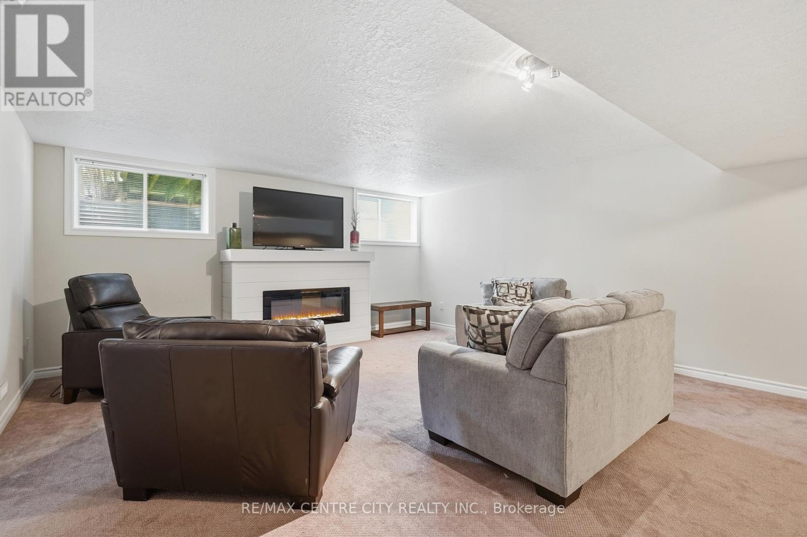 21 - 121 Meadowcreek Drive, Middlesex Centre, Ontario  N0M 2A0 - Photo 26 - X13018094