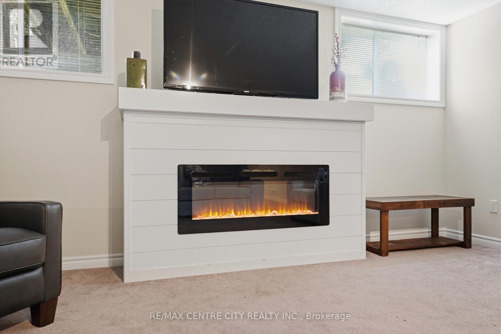 21 - 121 Meadowcreek Drive, Middlesex Centre, Ontario  N0M 2A0 - Photo 27 - X13018094