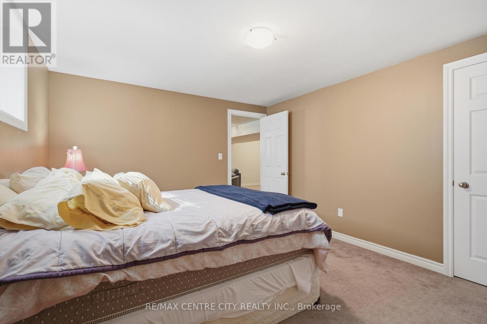 21 - 121 Meadowcreek Drive, Middlesex Centre, Ontario  N0M 2A0 - Photo 29 - X13018094