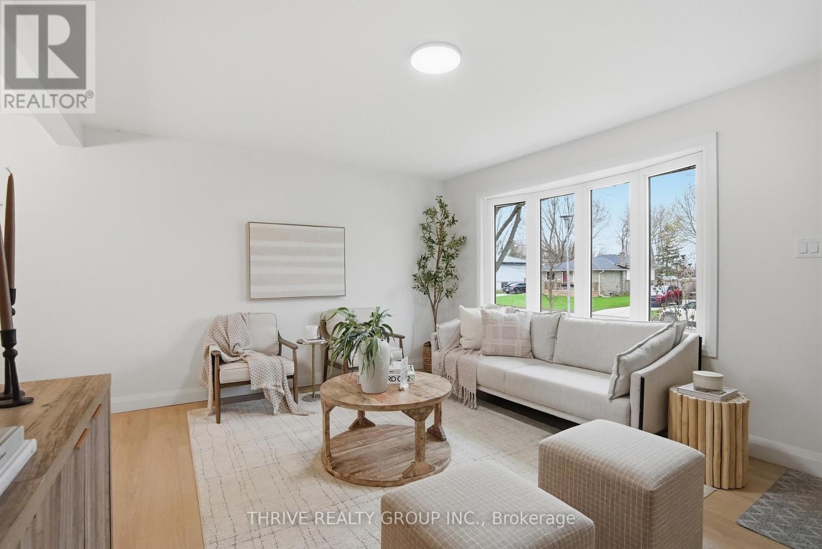 44 Mendip Crescent, London South, Ontario  N6E 1H1 - Photo 3 - X13018106