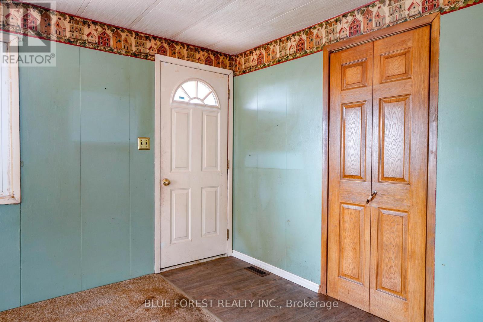 21698 Johnston Line, West Elgin, Ontario  N0L 2N0 - Photo 10 - X13018114