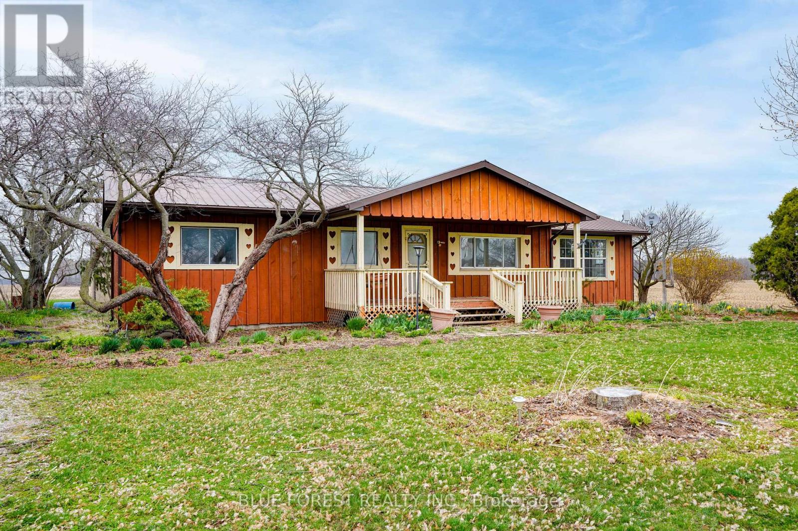 21698 Johnston Line, West Elgin, Ontario  N0L 2N0 - Photo 4 - X13018114