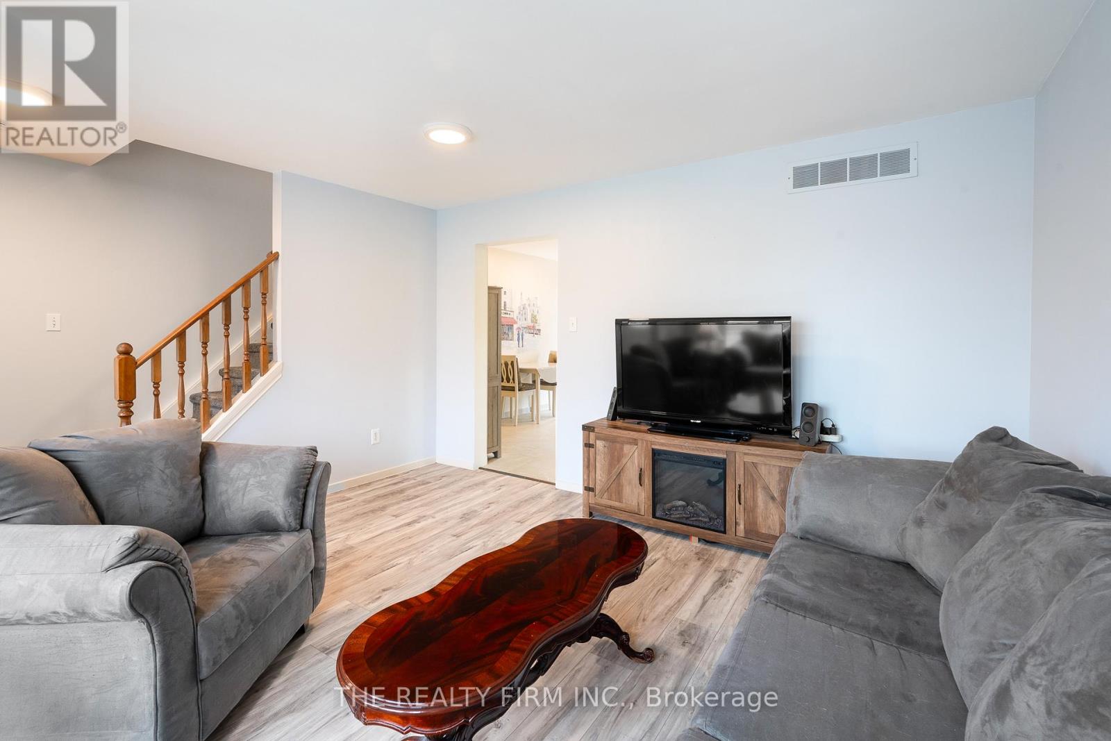 1 - 40 Burslem Street, London East (East N), Ontario  N5W 2V7 - Photo 8 - X13018140