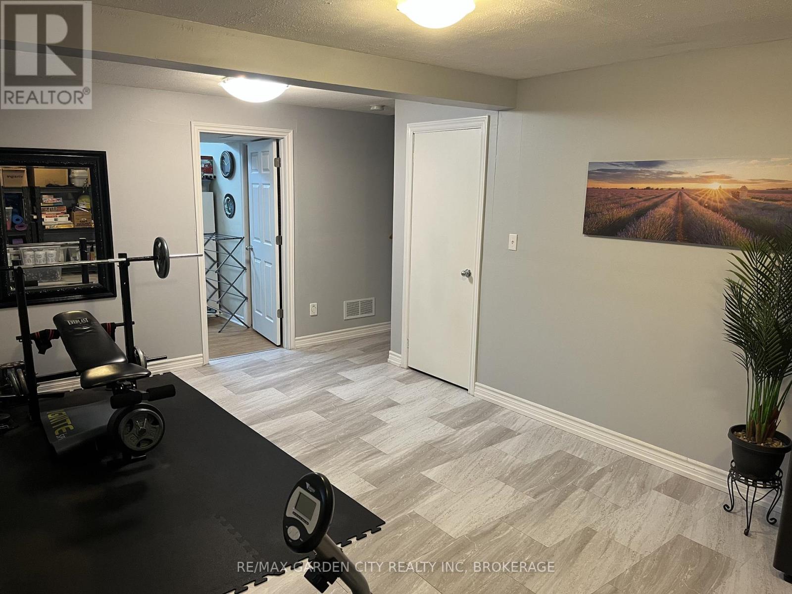 7059 Parkside Road, Niagara Falls, Ontario  L2H 3L6 - Photo 32 - X12962606