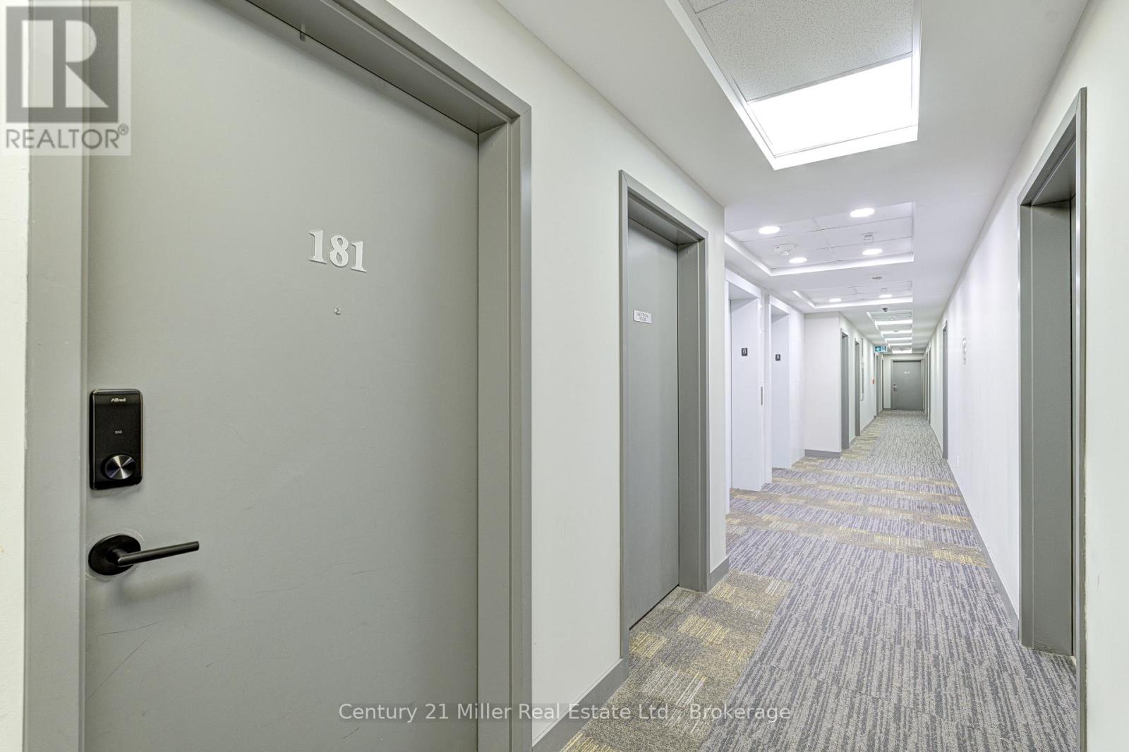 181 - 258a Sunview Street, Waterloo, Ontario  N2L 0H6 - Photo 3 - X13018172