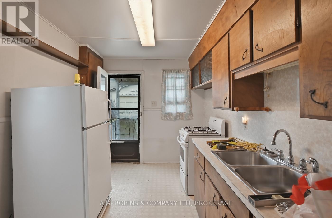 29 Mcnaughton Road, Welland, Ontario  L3B 2R4 - Photo 14 - X13018098