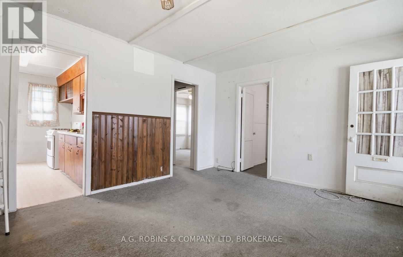 29 Mcnaughton Road, Welland, Ontario  L3B 2R4 - Photo 7 - X13018098