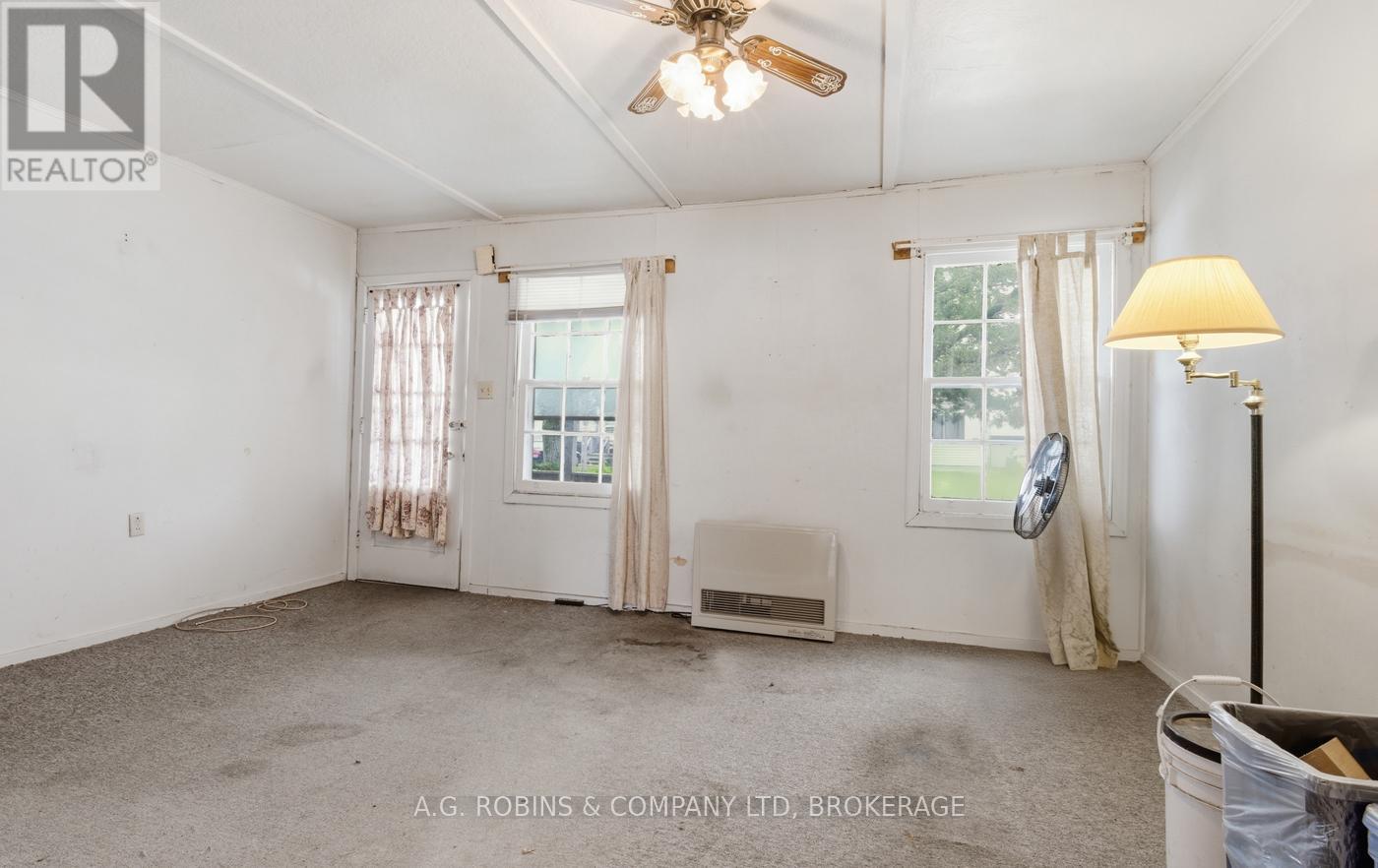 29 Mcnaughton Road, Welland, Ontario  L3B 2R4 - Photo 8 - X13018098