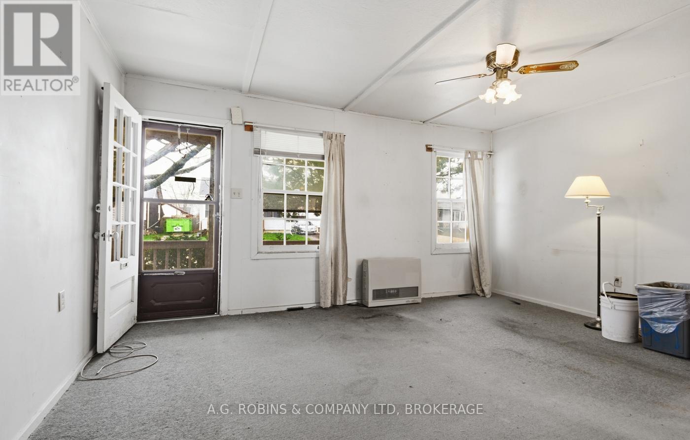 29 Mcnaughton Road, Welland, Ontario  L3B 2R4 - Photo 9 - X13018098