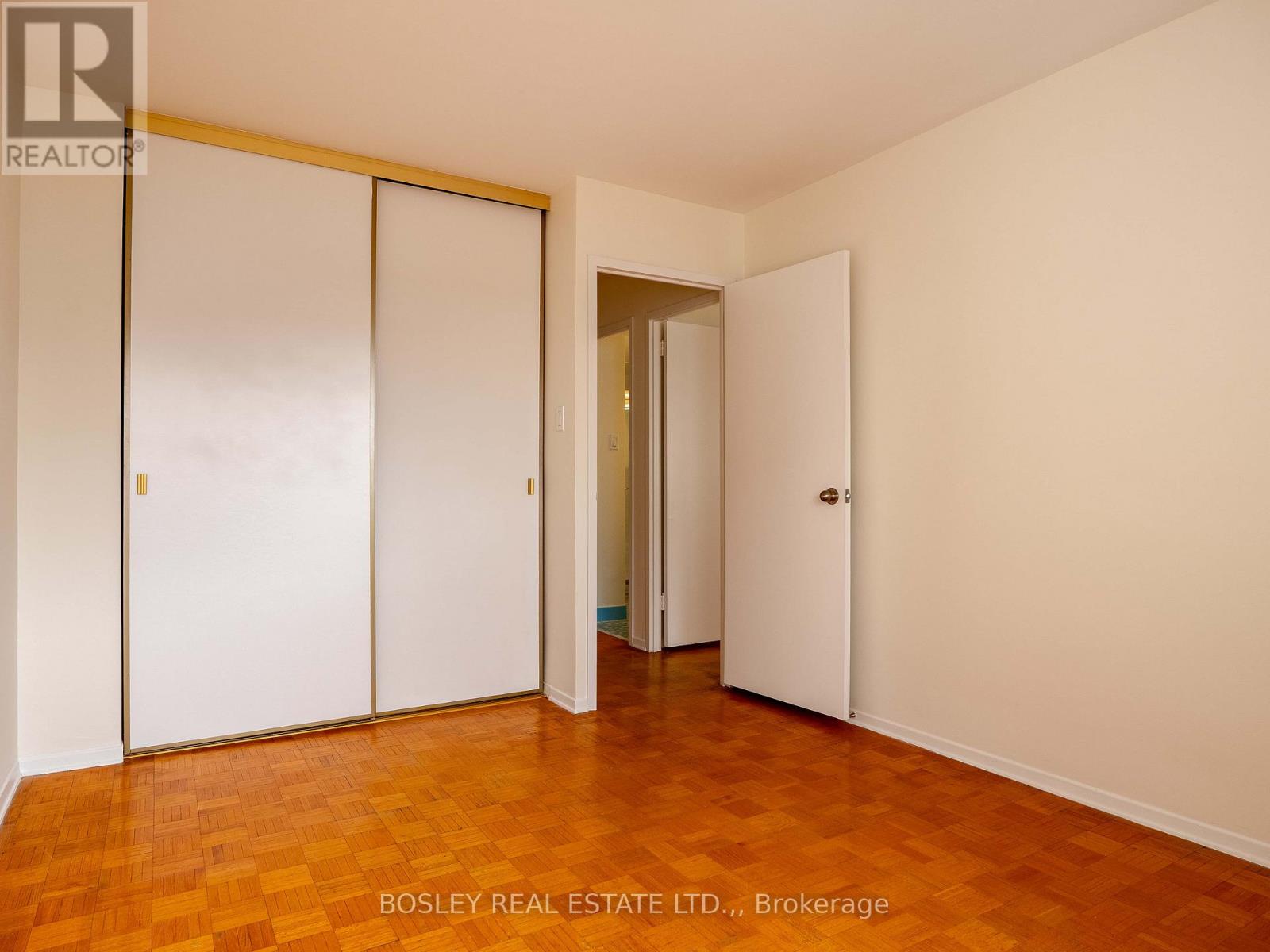 8 - 15 Towering Heights Boulevard, St. Catharines, Ontario  L2T 3G7 - Photo 16 - X13018168