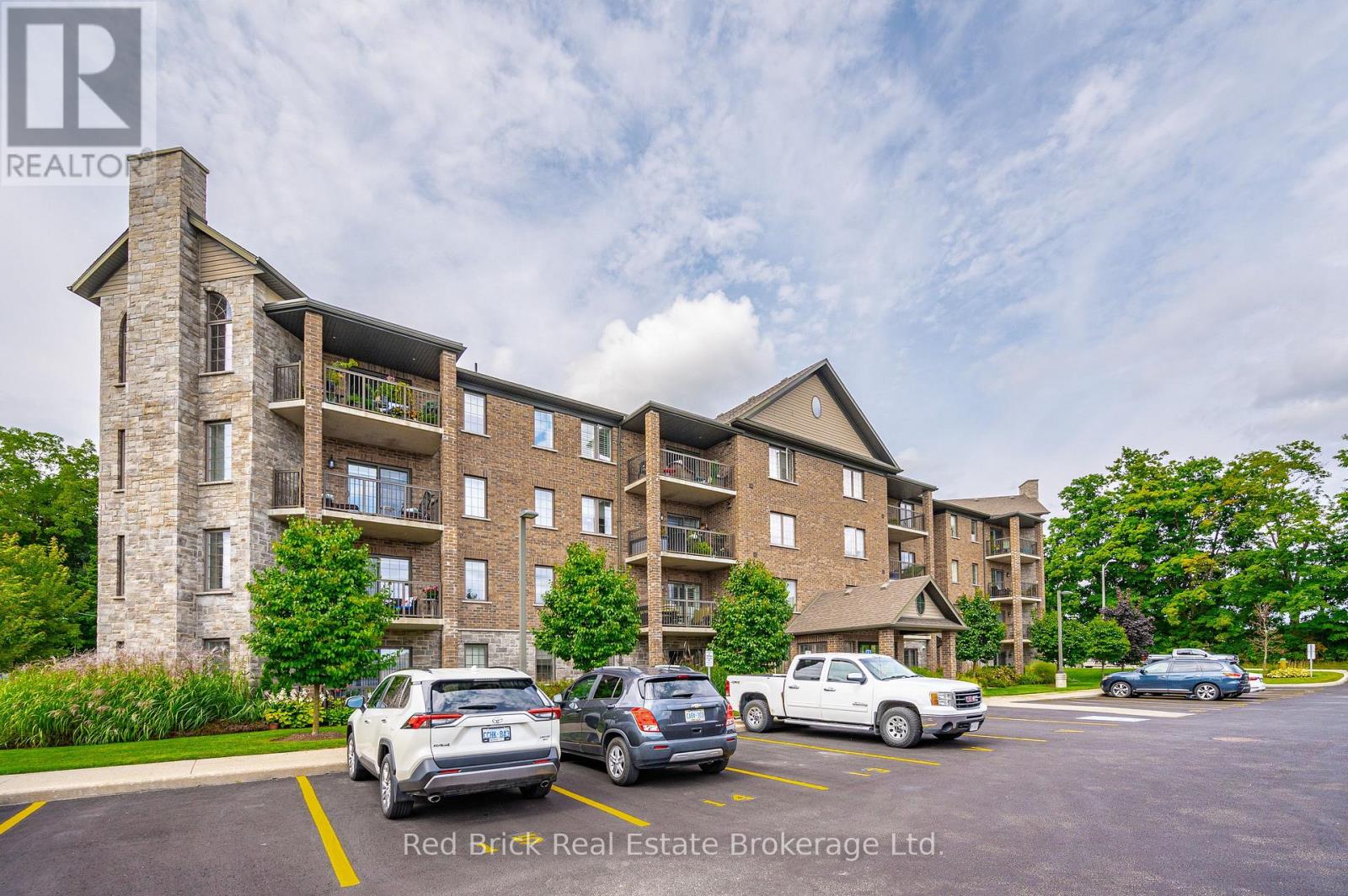 207 - 6492 Gerrie Road, Centre Wellington, Ontario  N0B 1S0 - Photo 3 - X13018184